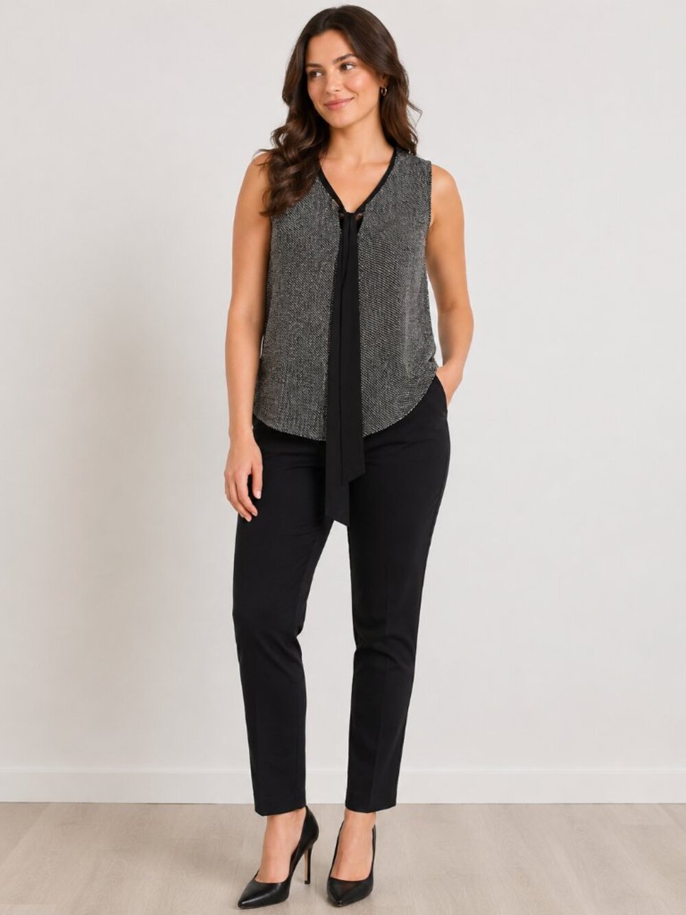 NWT DKNY Black White Textured Sleeveless Tie Neck Blouse Top XXL